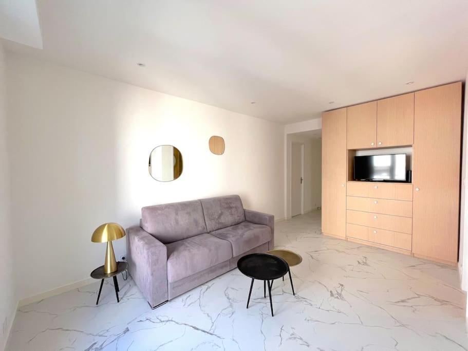 Joli Studio - Studio Neuf Terrasse Clim Wi-Fi 2 Min. Des Plages Antibes Kültér fotó